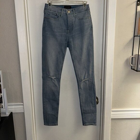 Free Assembly Light Blue Denim High Rise Distress Knee Skinny Jeans Size 4 - Picture 2 of 11
